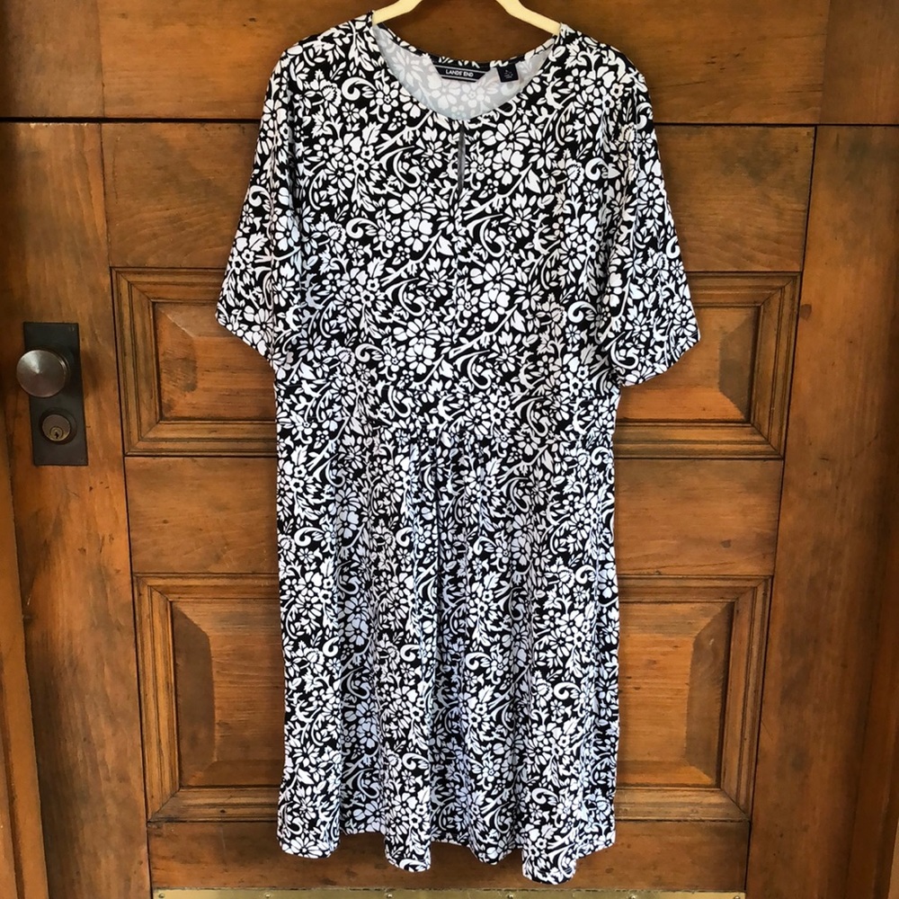Lands End Keyhole Neck Dress, L